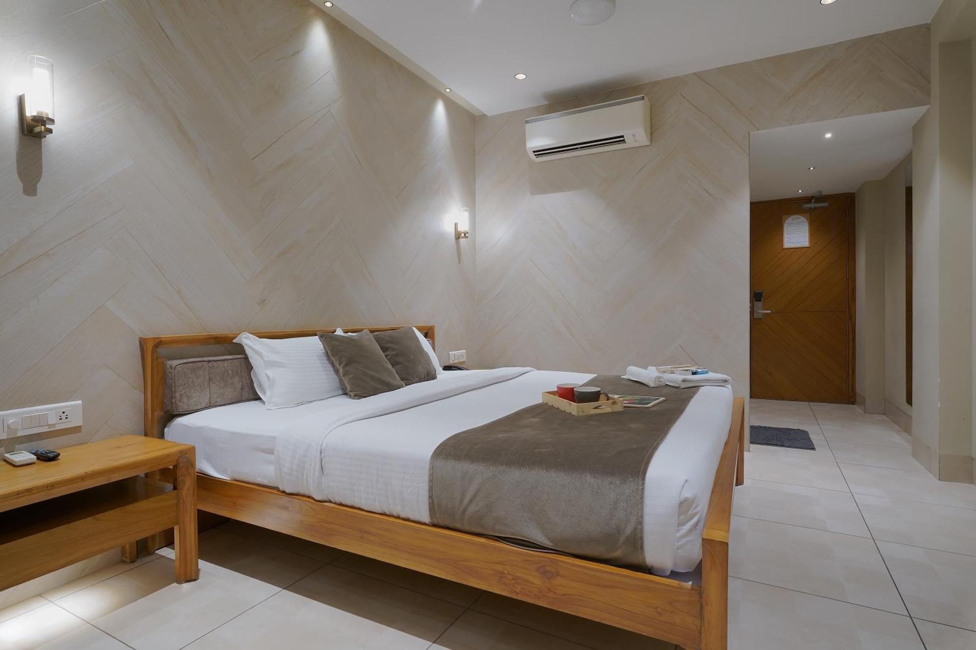 Artilla Inn Ahmadábád Exteriér fotografie